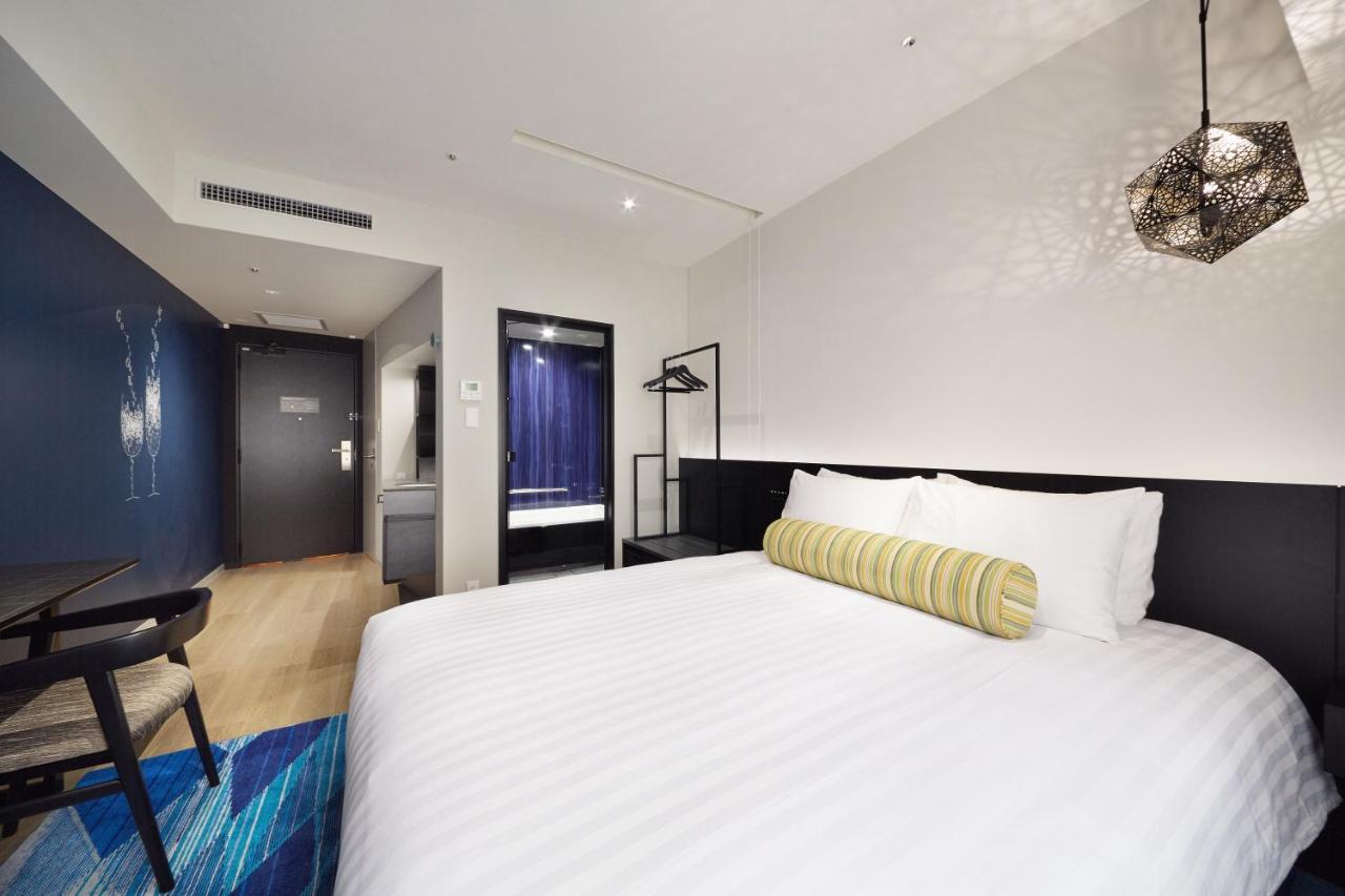 Osaka Excel Hotel Tokyu Екстер'єр фото